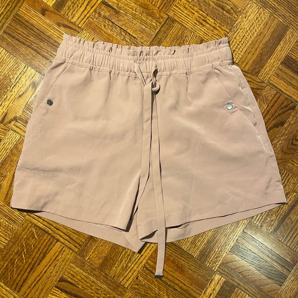 Dynamite Women's Blush High Waist Shorts